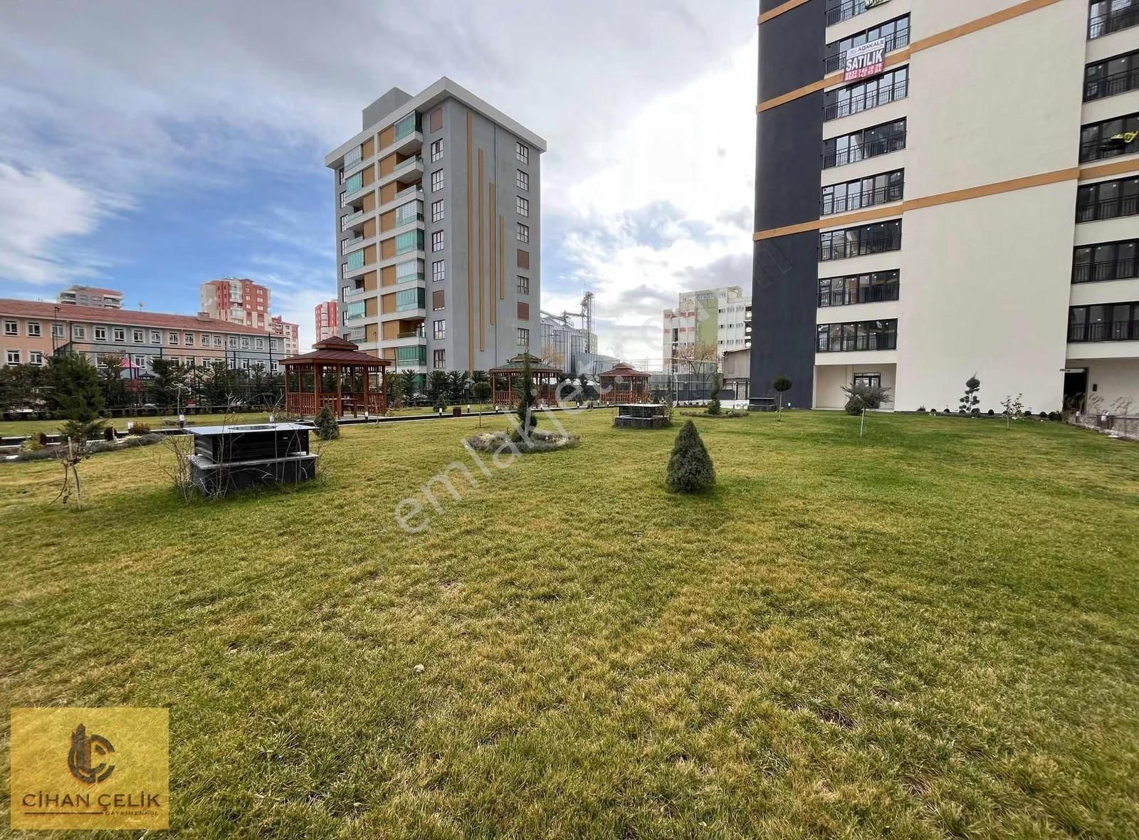 Şeker Tekke Caddesi Üzeri 5+1 Ara Kat Daire - Görsel 15