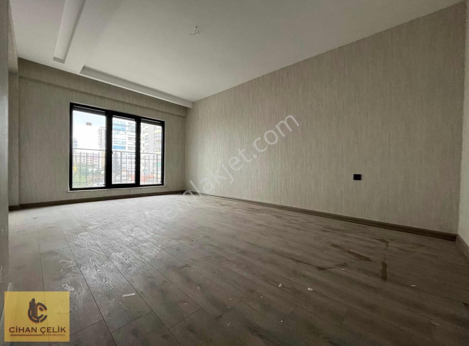 Şeker Tekke Caddesi Üzeri 5+1 Ara Kat Daire - Görsel 7