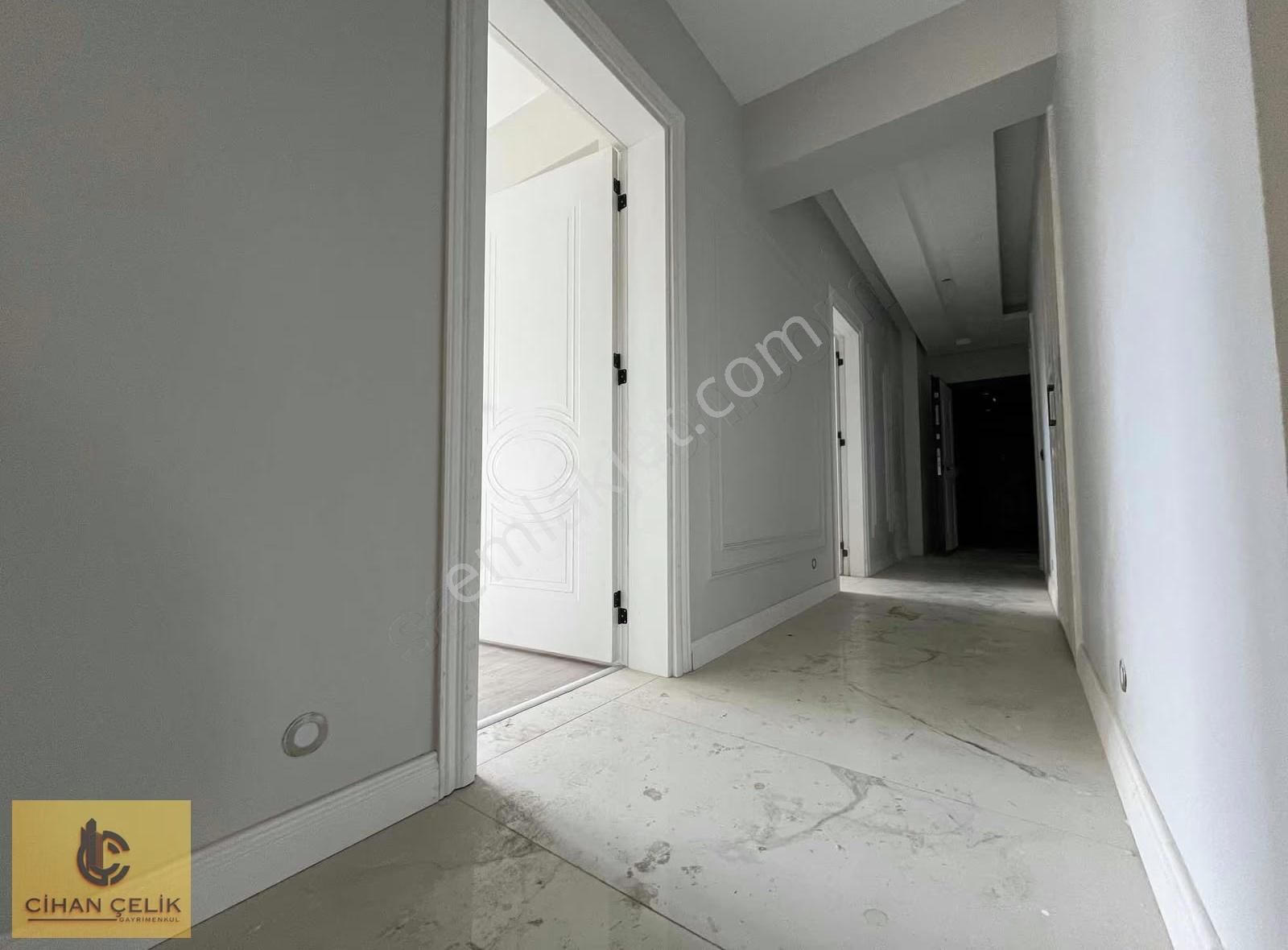 Şeker Tekke Caddesi Üzeri 5+1 Ara Kat Daire - Görsel 18