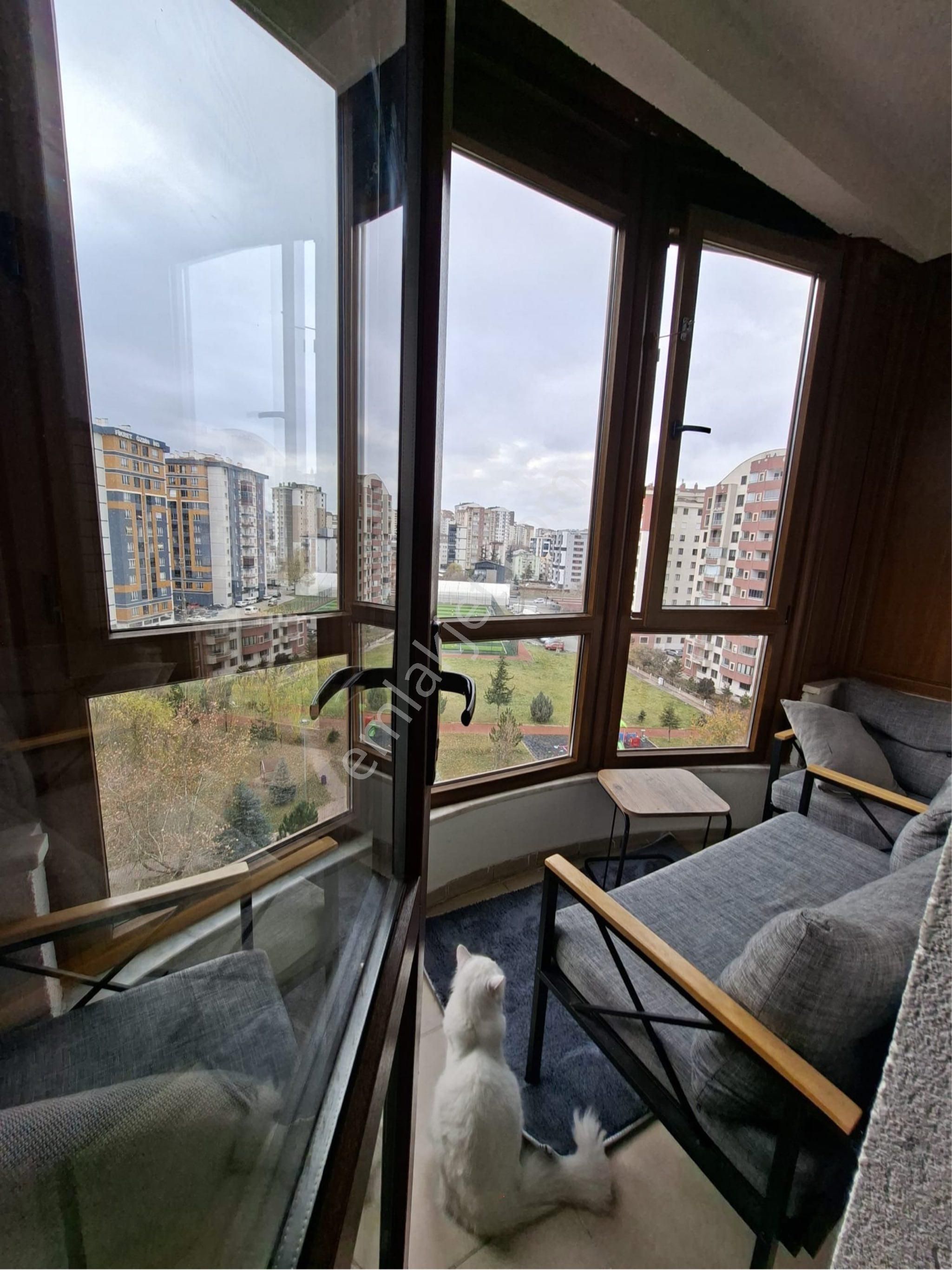 Bahçelievler Mahallesinde 3+1 Geniş Ferah Daıre - Görsel 17