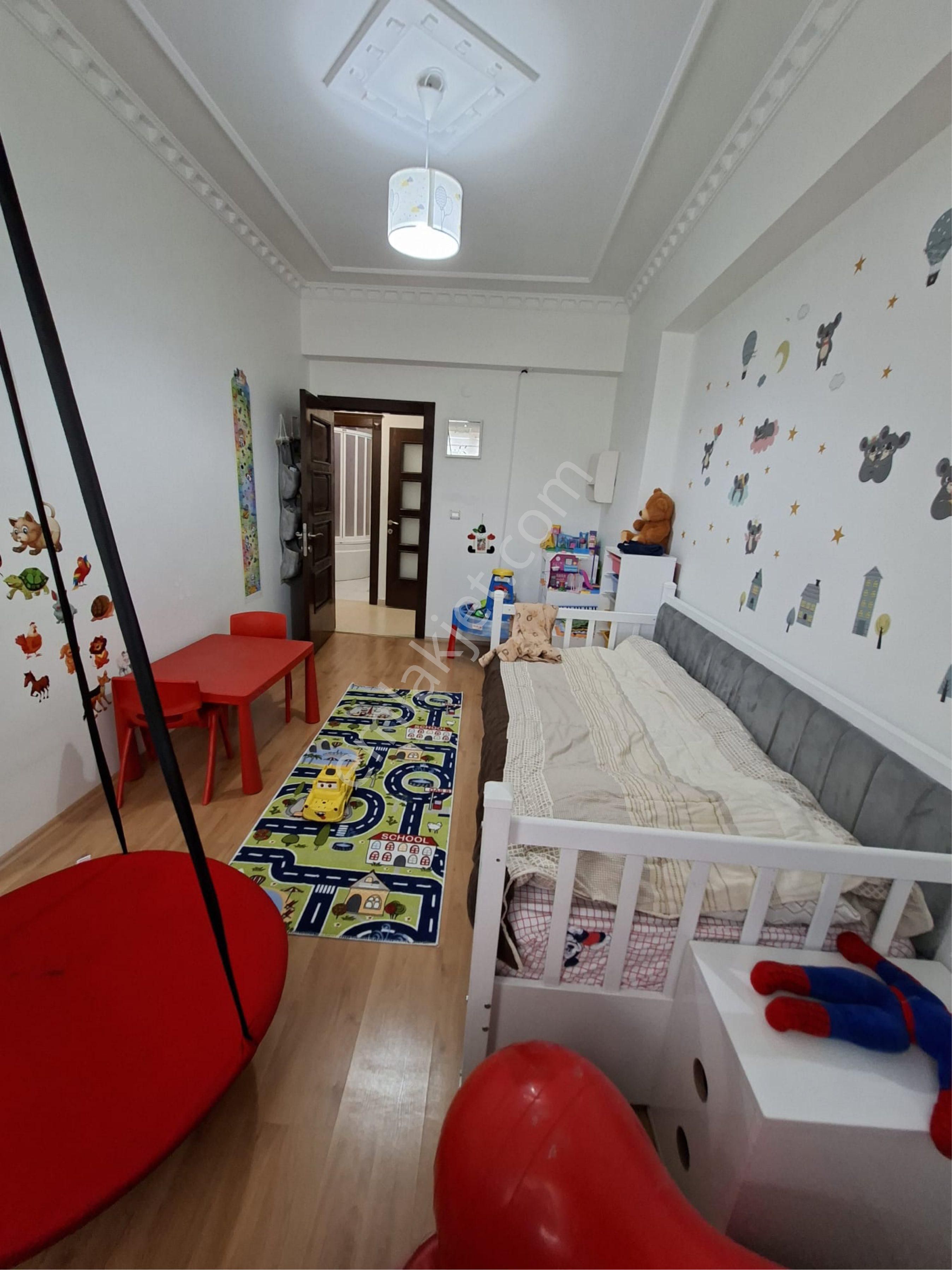 Bahçelievler Mahallesinde 3+1 Geniş Ferah Daıre - Görsel 7