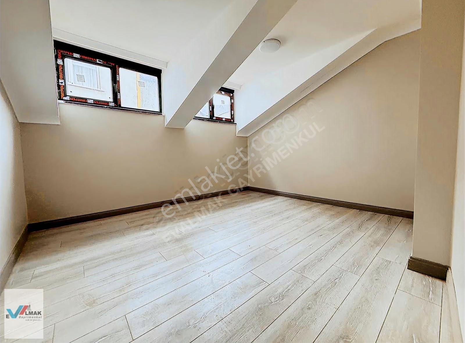 Evalmak'ta İnönü Mah.de 4+1(140m2) Asansörlü Otoparklı Dubleks - Görsel 11