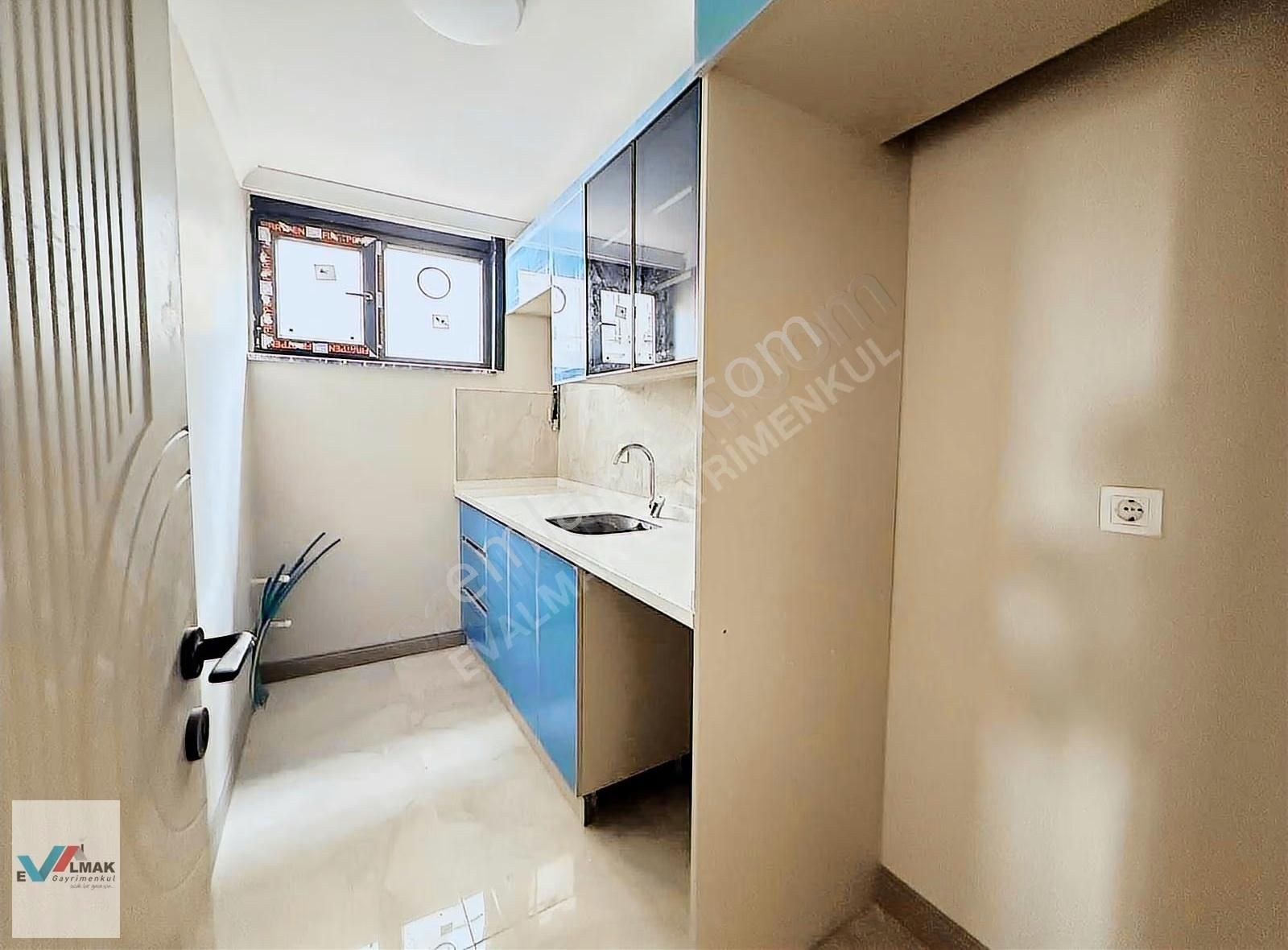 Evalmak'ta İnönü Mah.de 4+1(140m2) Asansörlü Otoparklı Dubleks - Görsel 4