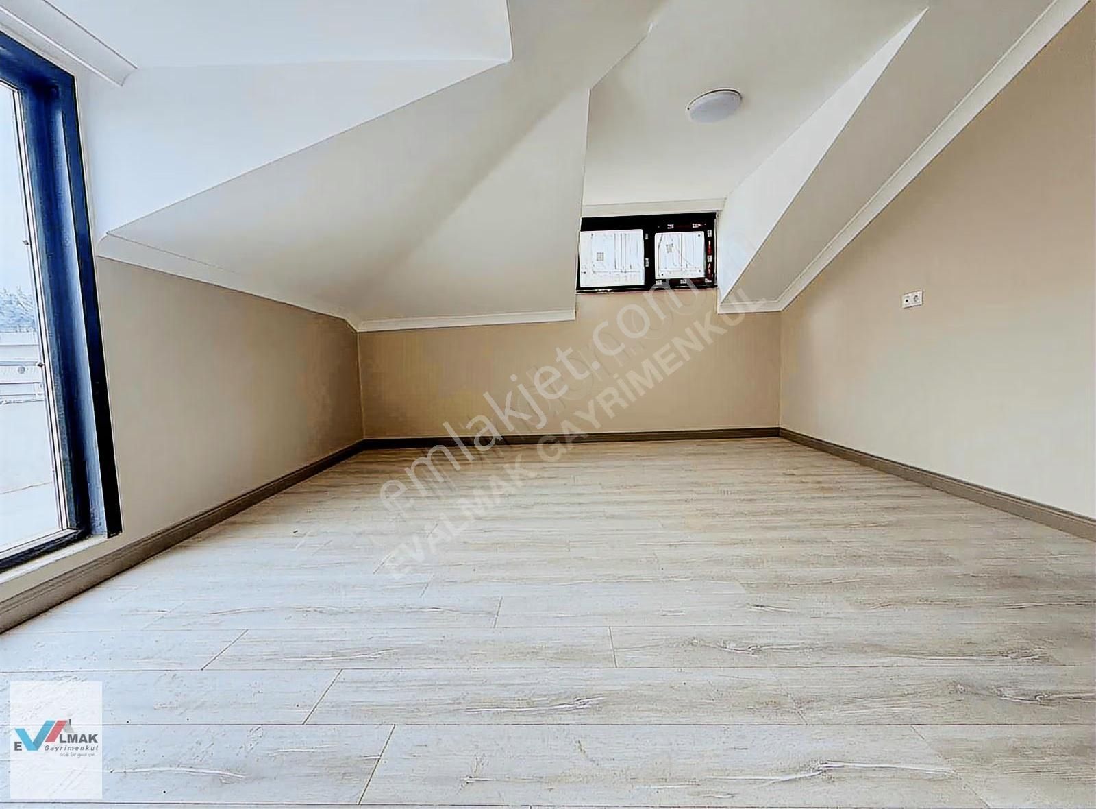 Evalmak'ta İnönü Mah.de 4+1(140m2) Asansörlü Otoparklı Dubleks - Görsel 3