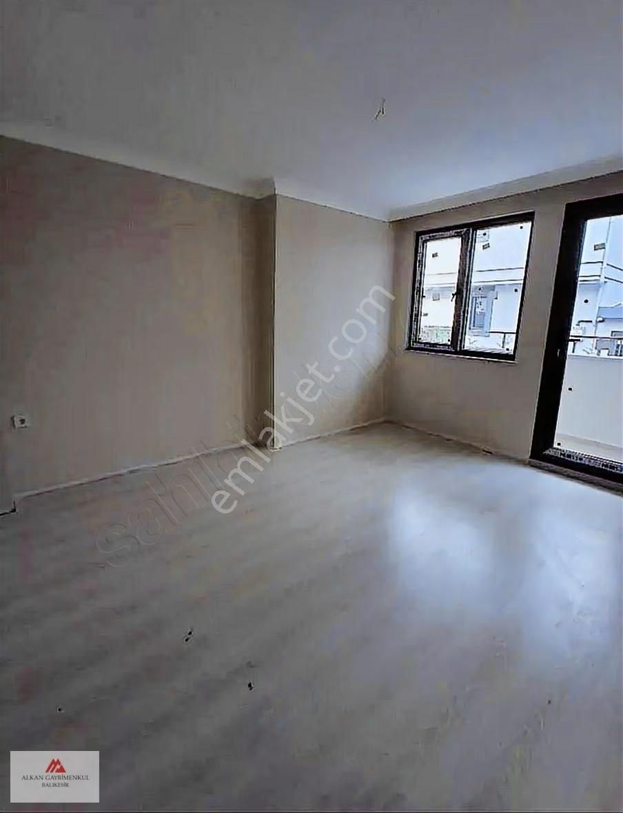 Paşaalanı Mahallesı Lüks Tasarımı Ile 2+1 Satılık Daire - Görsel 3