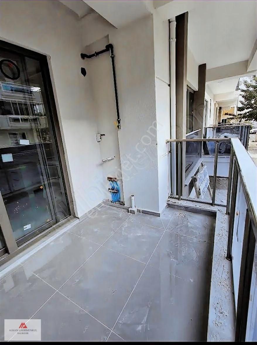 Paşaalanı Mahallesı Lüks Tasarımı Ile 2+1 Satılık Daire - Görsel 2