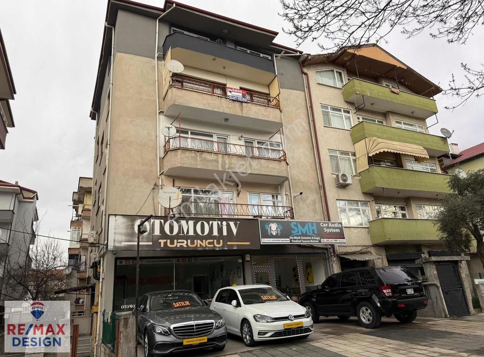 Adapazarı Dsi Anayol Üzeri Satılık 3+1 Daire Remax Desıgn