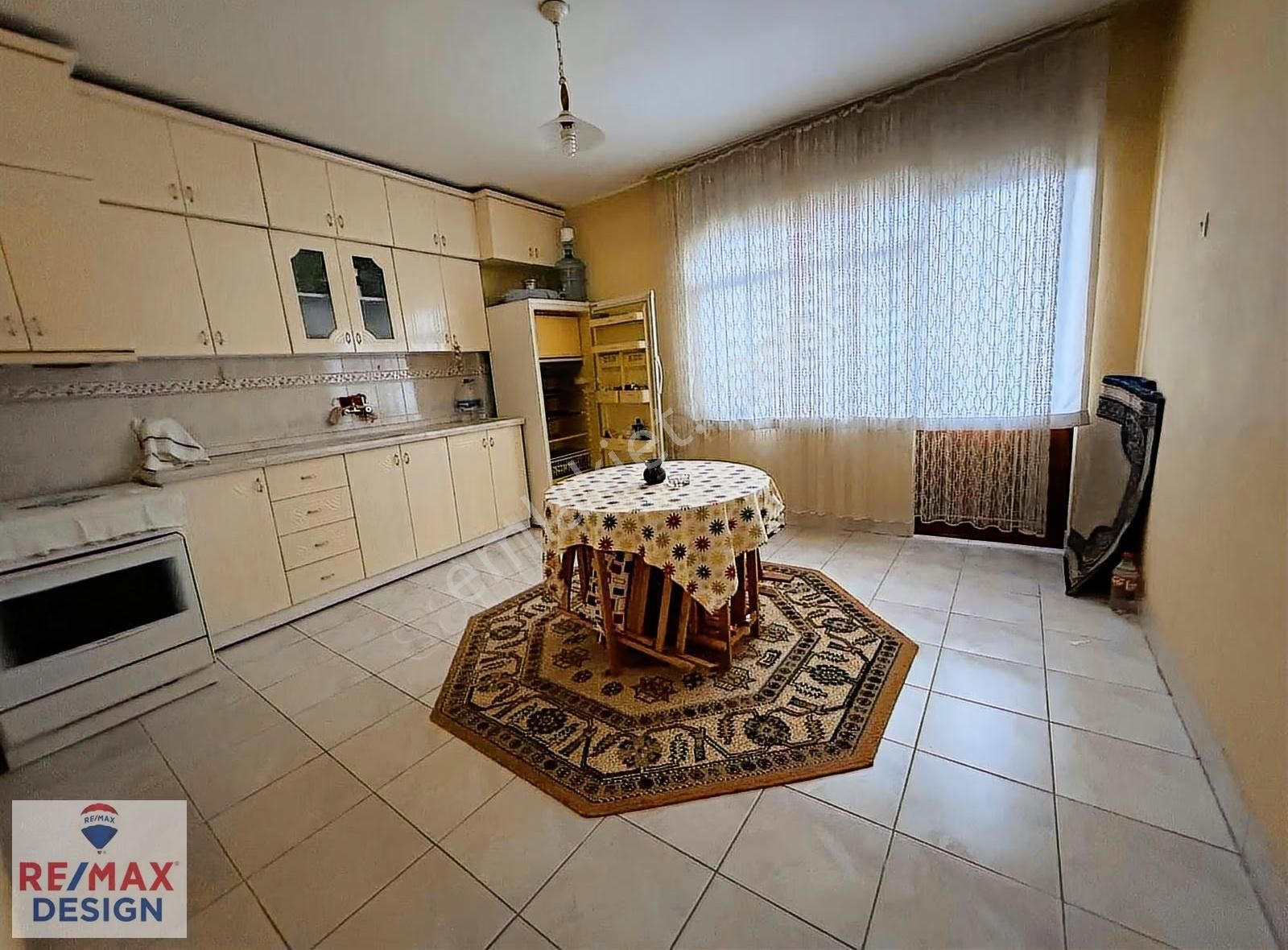 Adapazarı Dsi Anayol Üzeri Satılık 3+1 Daire Remax Desıgn - Görsel 12