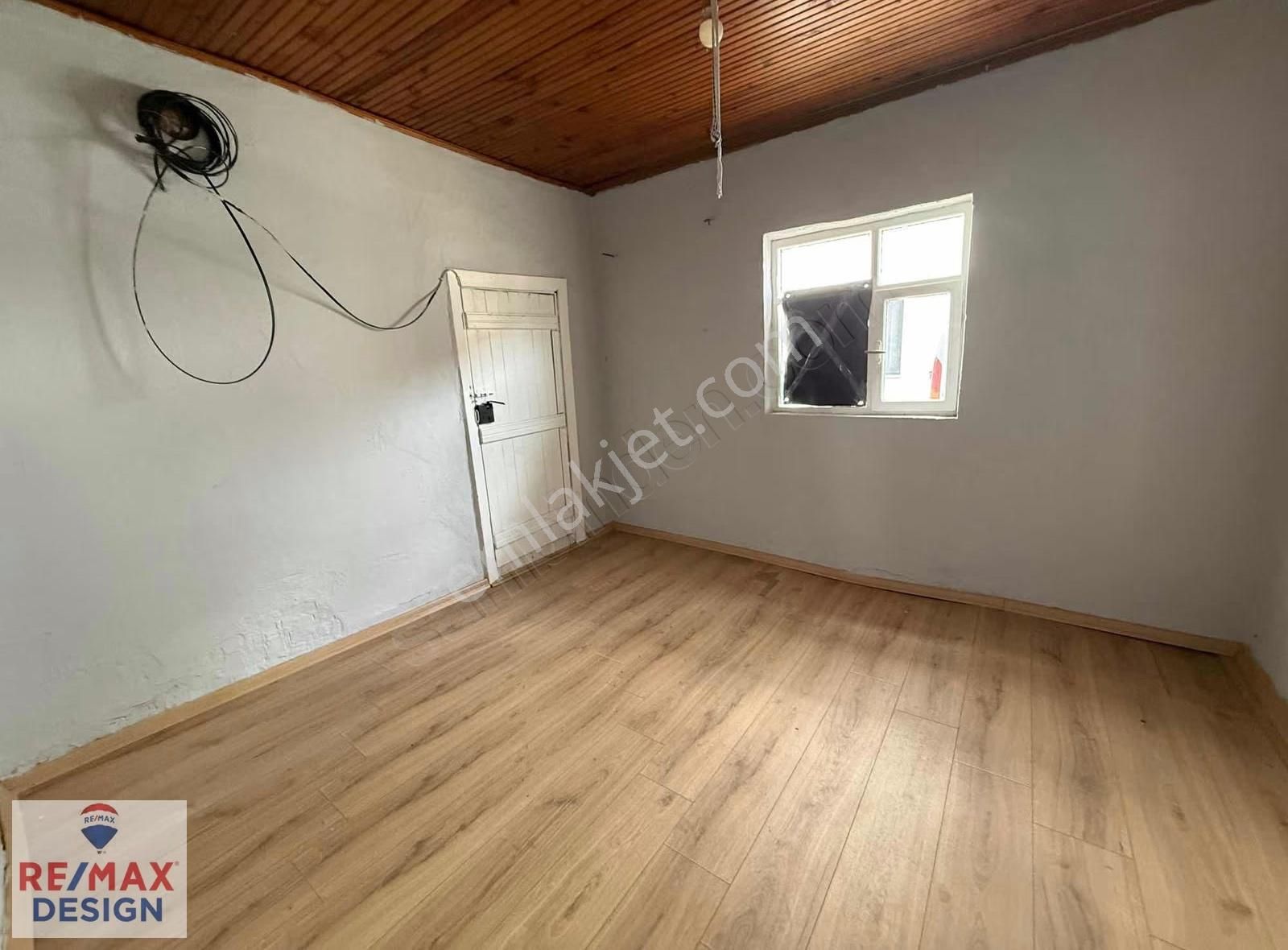 Erenler Hacıoğlunda Satılık Müstakil Daire - Görsel 4