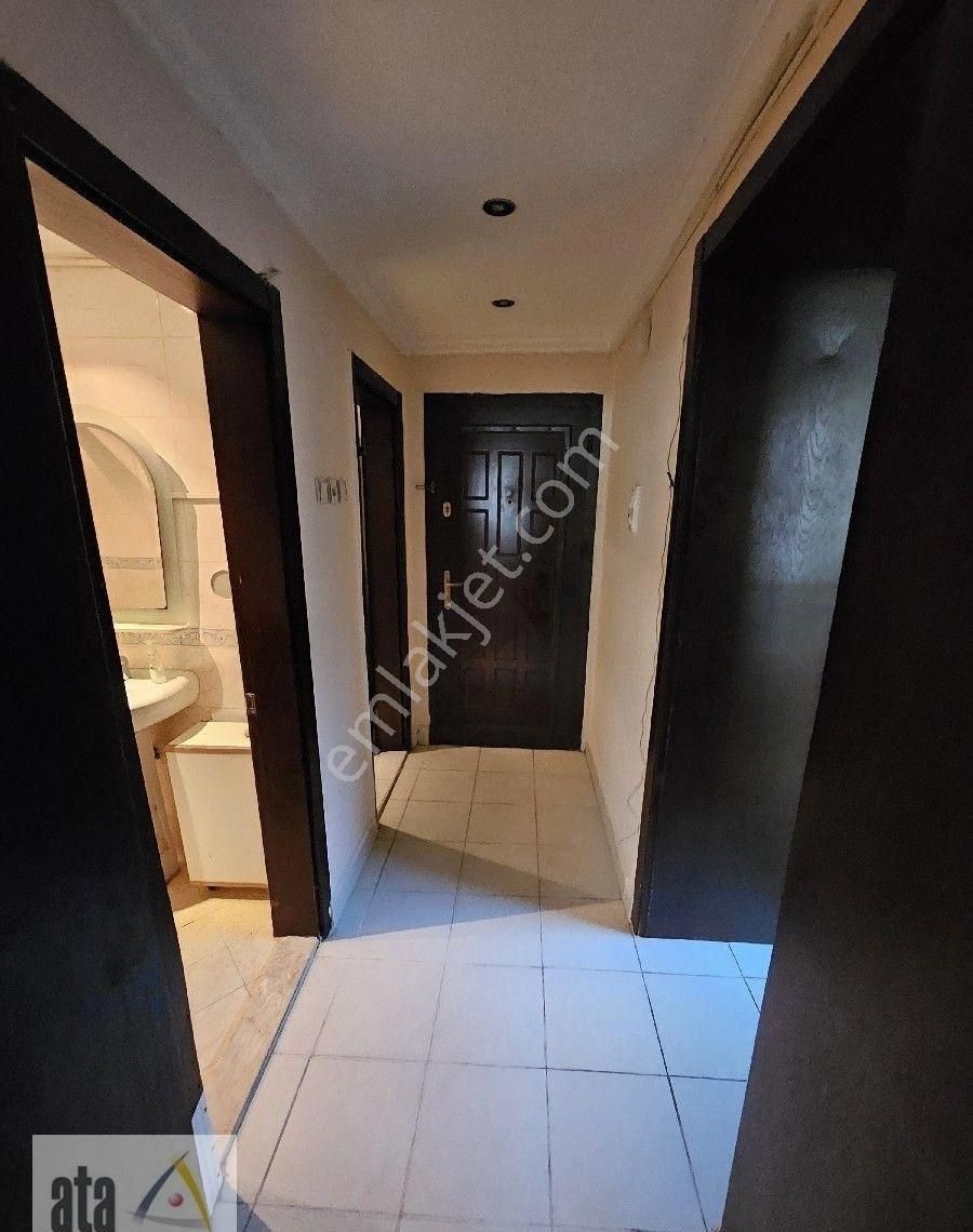 Paris Caddesinde Temiz Mobilyalı 1+1 - Görsel 9