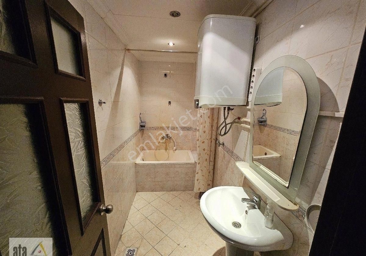 Paris Caddesinde Temiz Mobilyalı 1+1 - Görsel 10