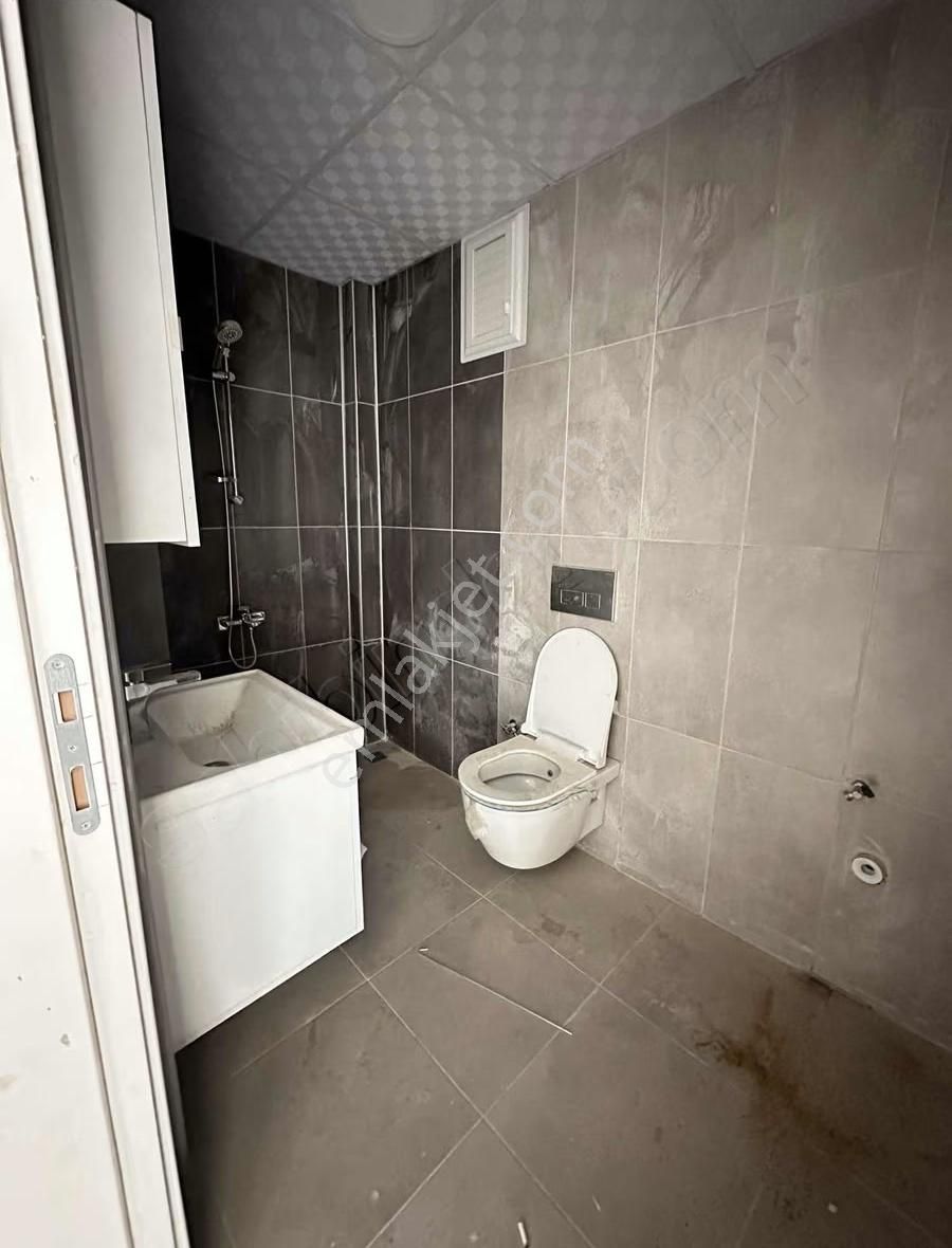 Sancak Mah. İstanbul Yolu Üzeri 1+1 Dubleks Satılık