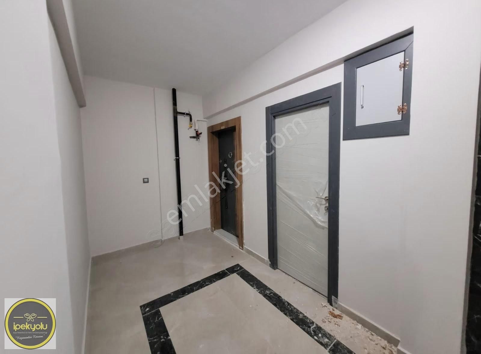 İpekyolu Gayrimenkulden Duru Sitesinde 4+1 Sıfır Satılık Daire - Görsel 21