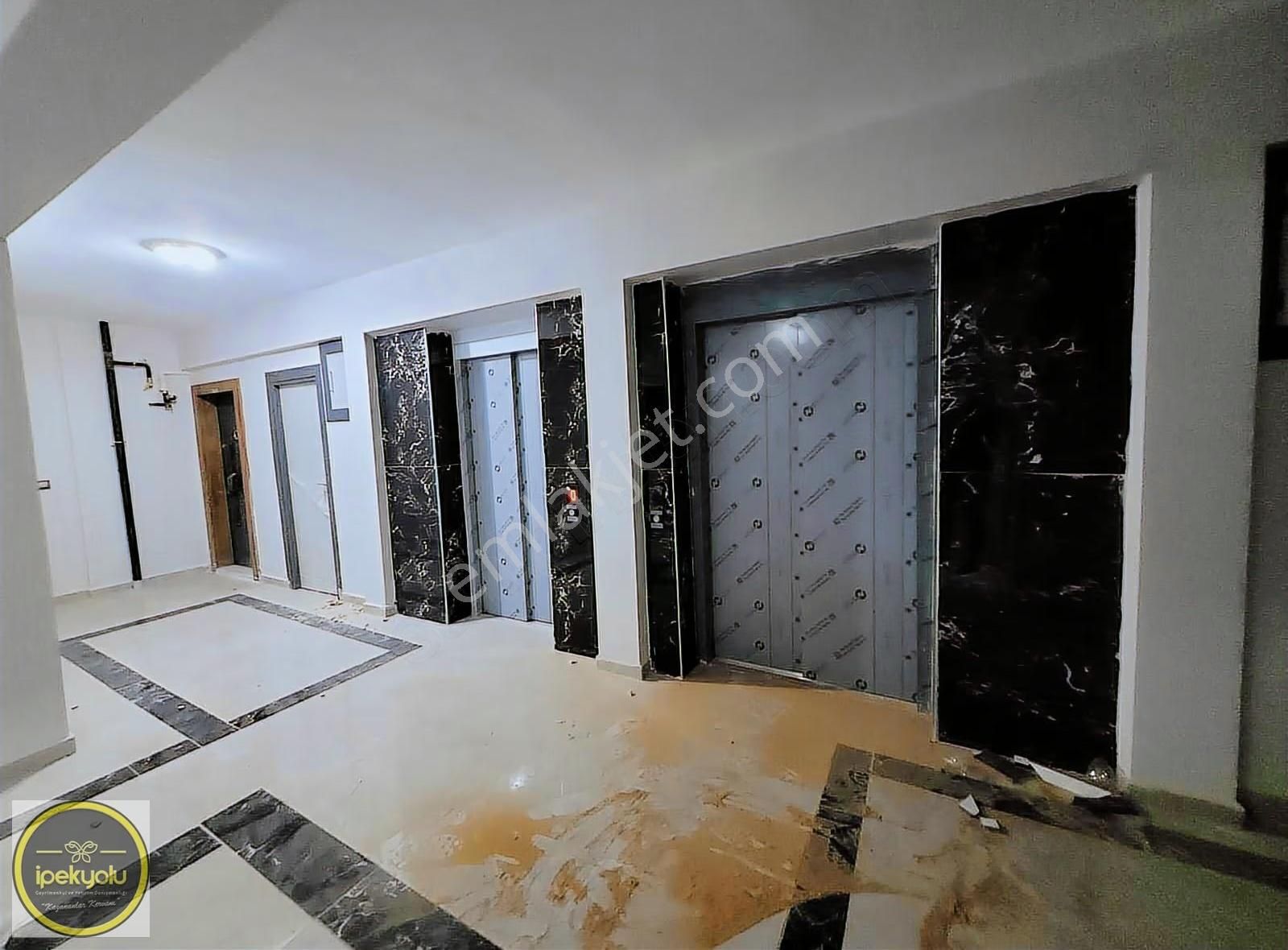 İpekyolu Gayrimenkulden Duru Sitesinde 4+1 Sıfır Satılık Daire - Görsel 2