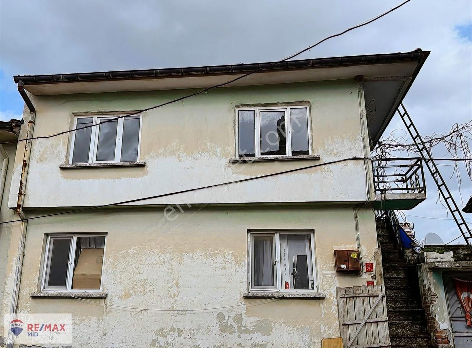 Remax Mıd'den Kepsut Mahkeme Mah. Kiralık 2+1 Daire - Görsel 4