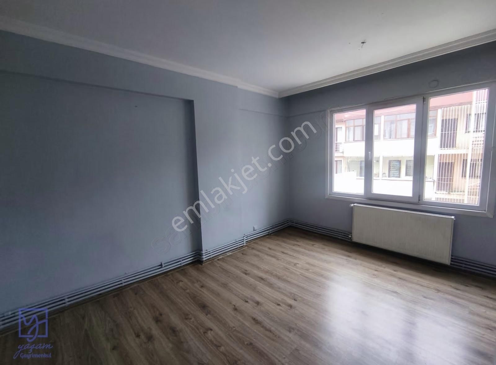 Gebze Çarşı Merkezde Arakat 3+1 Satılık Daire - Görsel 3