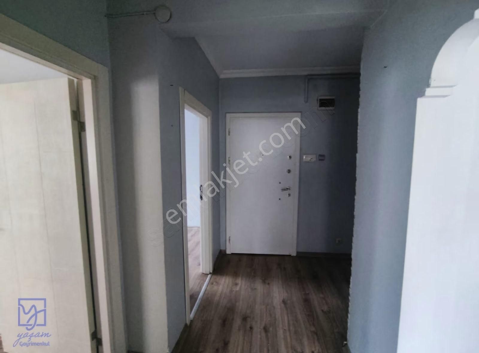 Gebze Çarşı Merkezde Arakat 3+1 Satılık Daire - Görsel 2