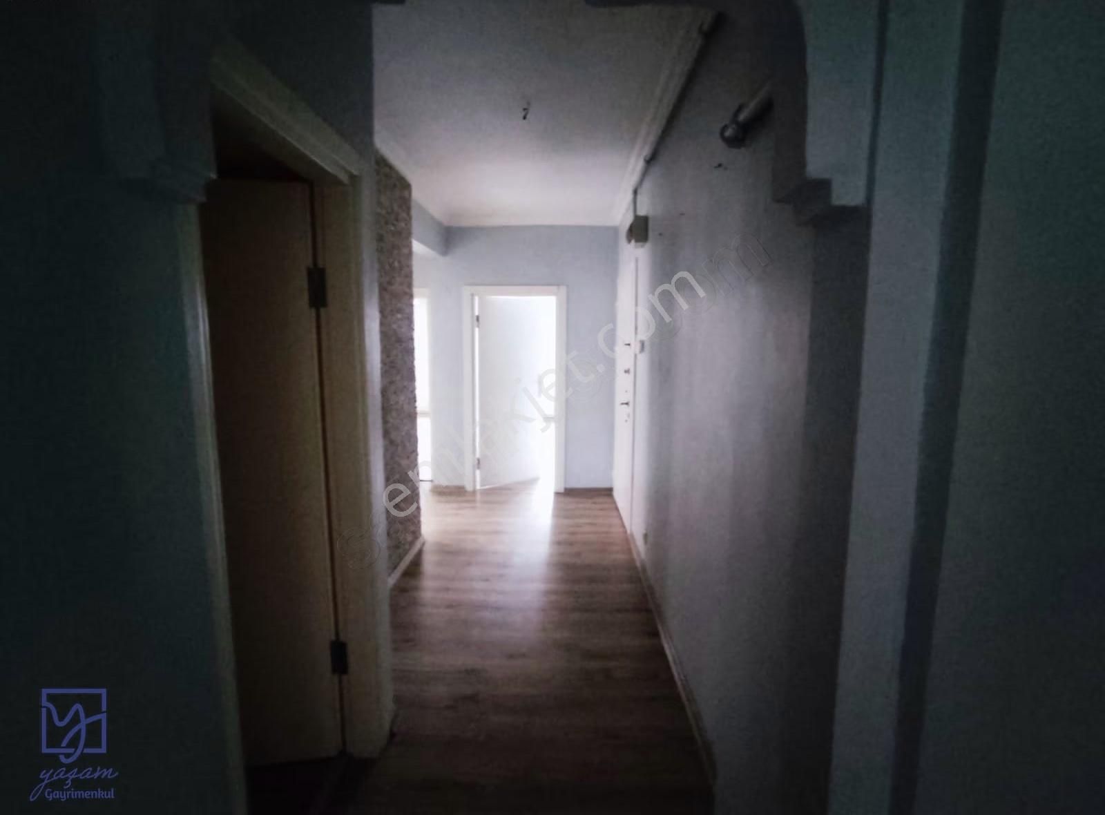 Gebze Çarşı Merkezde Arakat 3+1 Satılık Daire - Görsel 13