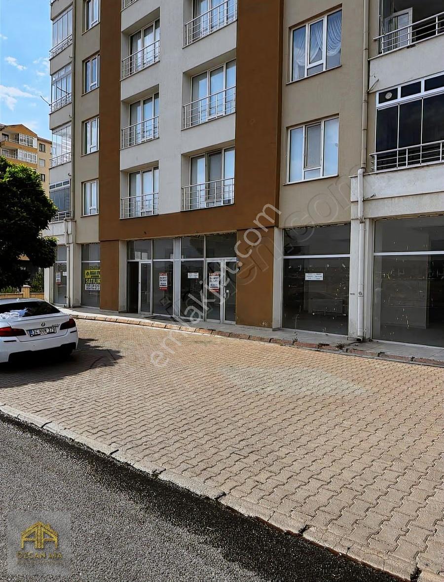 Özcan Ata Gayrimenkuld'en İldem 'de Kurumsala Kiralık İş Yeri