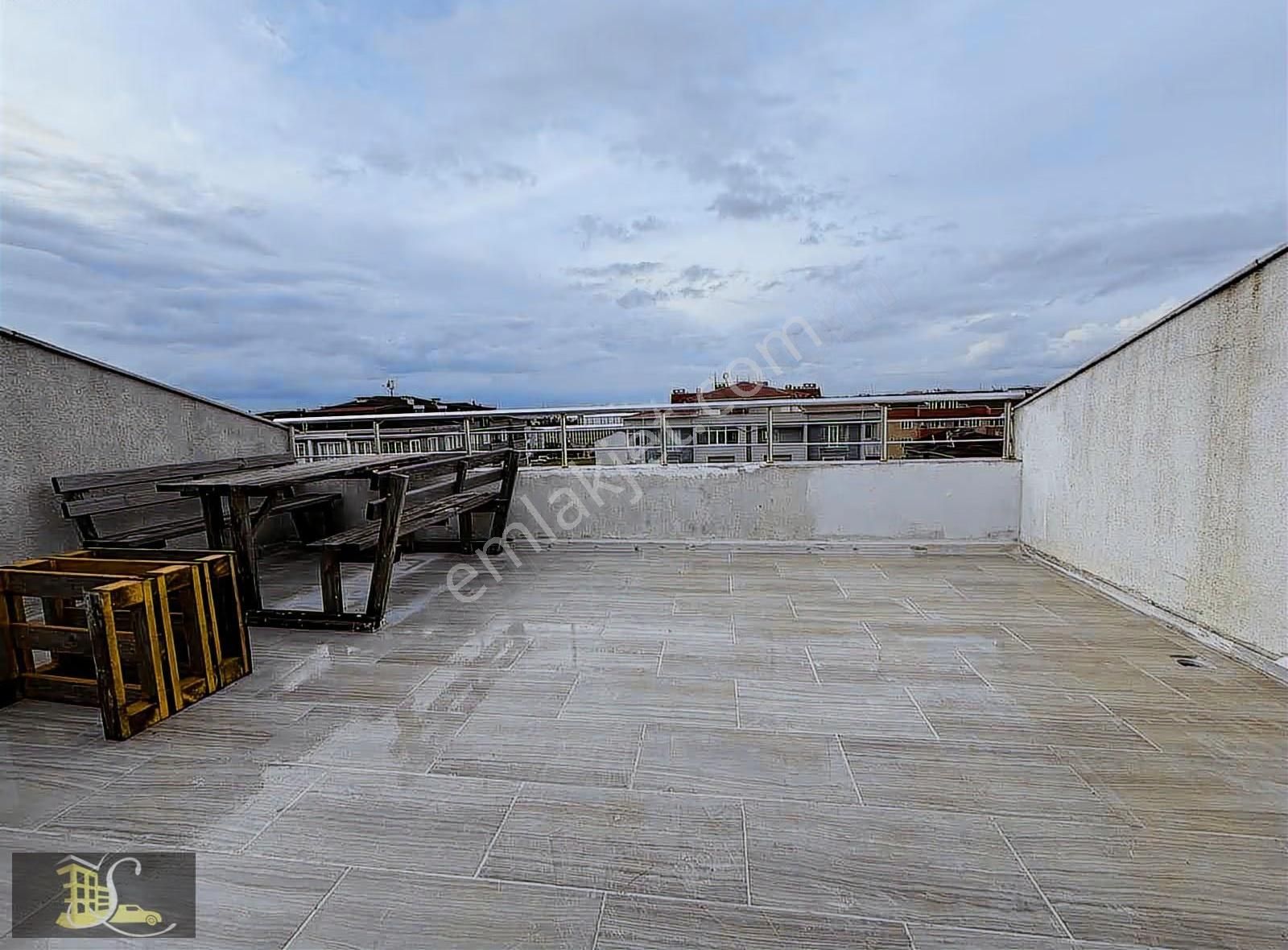 Serdaroğlundan Fevzipaşa Mah Kiralık 5+2 Dublkes Daire - Görsel 15