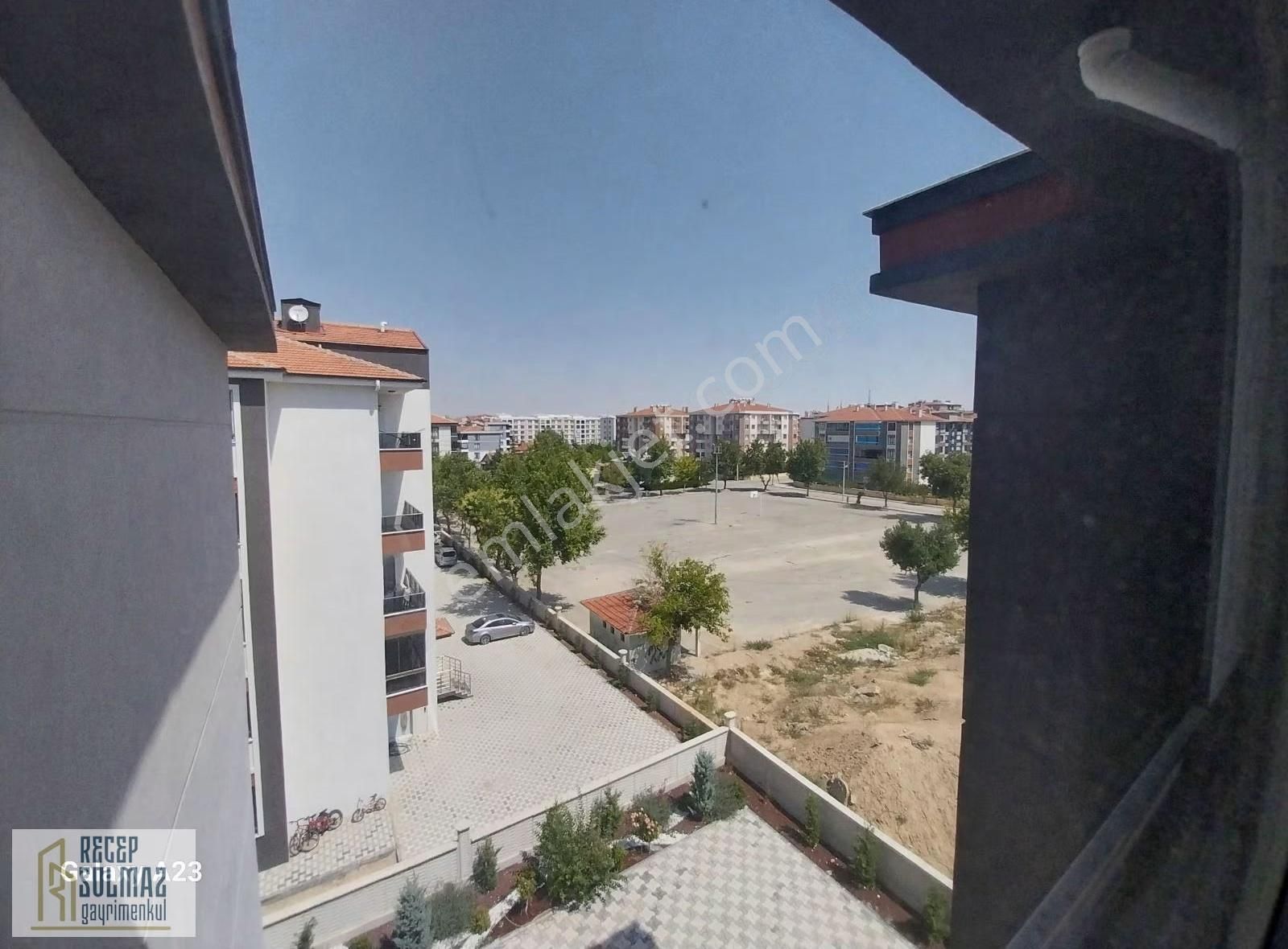 Alpaslan Mah.1 Yaşında Satılık 3+1 Daire Hiç Bir Masrafı Yok - Görsel 12