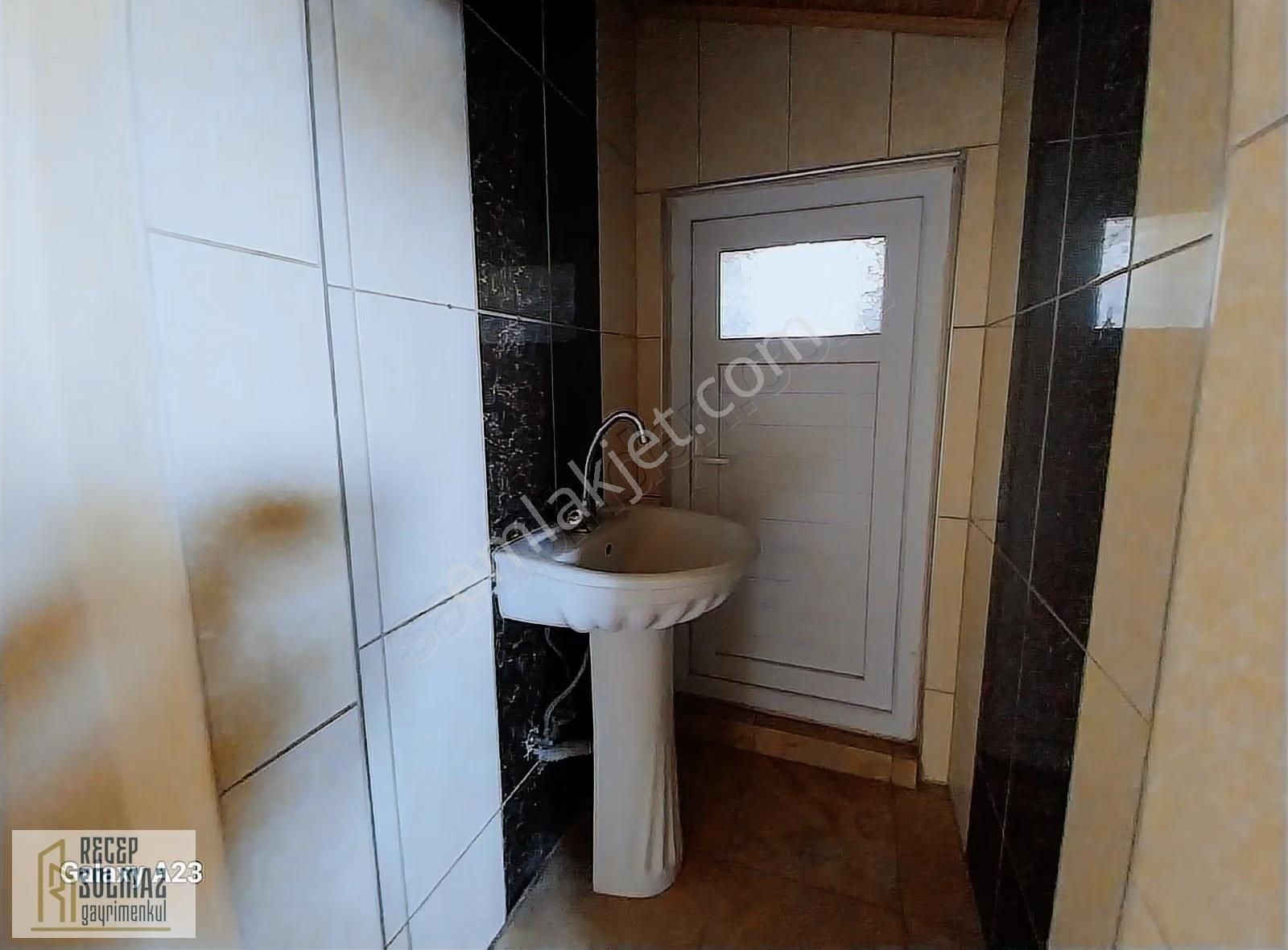 Meram Kalfalar Hasanköy Caddesine Yakın Satılık Geniş 1+1 Daire - Görsel 10