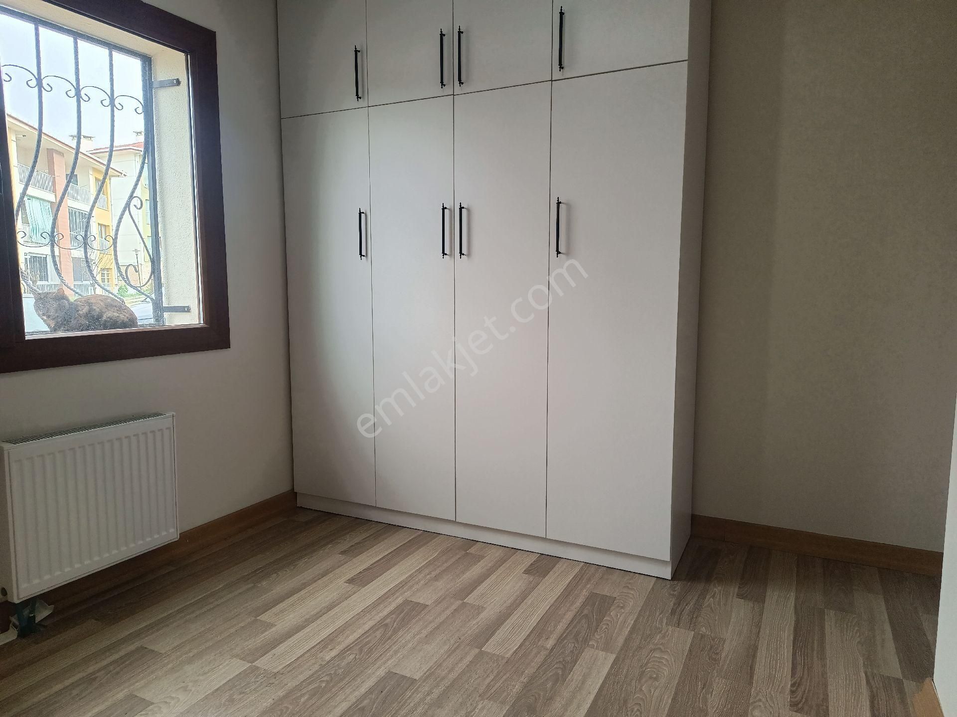 Buket Emlaktan Kiralık 2+1 Daire Yüksek Giriş Doğalgazlı Asansörlü - Görsel 8