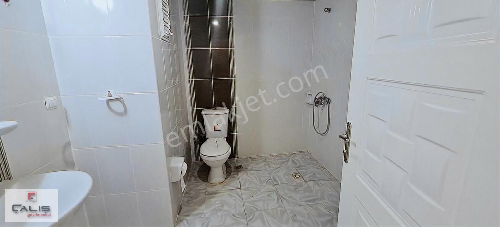 Şeker Toki De Kiralık 4 Odalı - Görsel 2