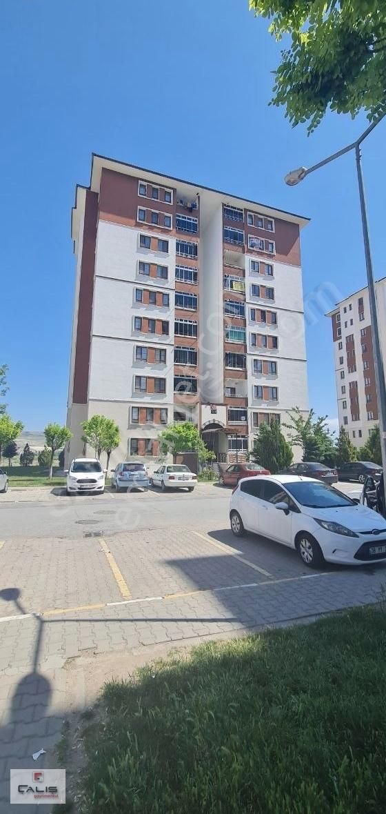 Şeker Toki De Kiralık 4 Odalı - Görsel 14