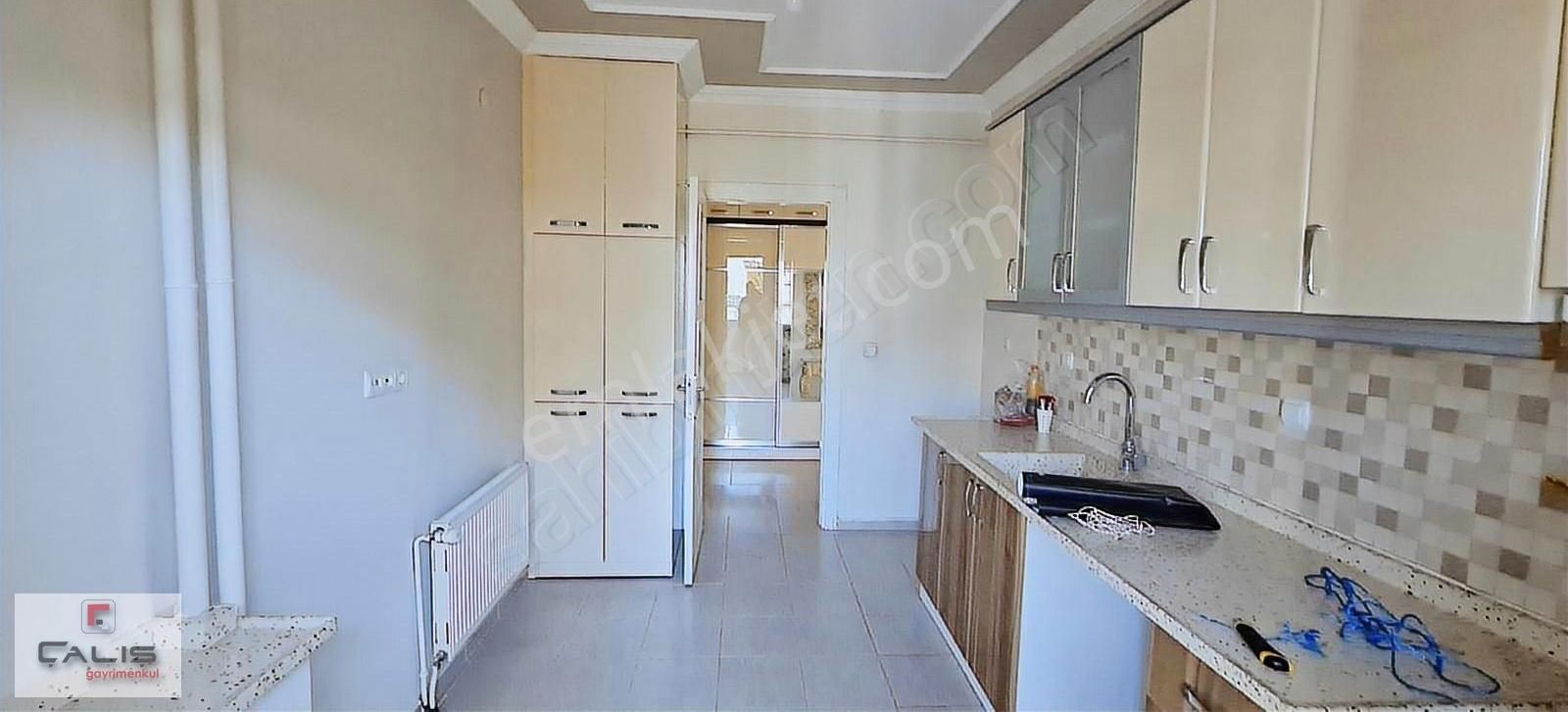 Şeker Toki De Kiralık 4 Odalı - Görsel 10