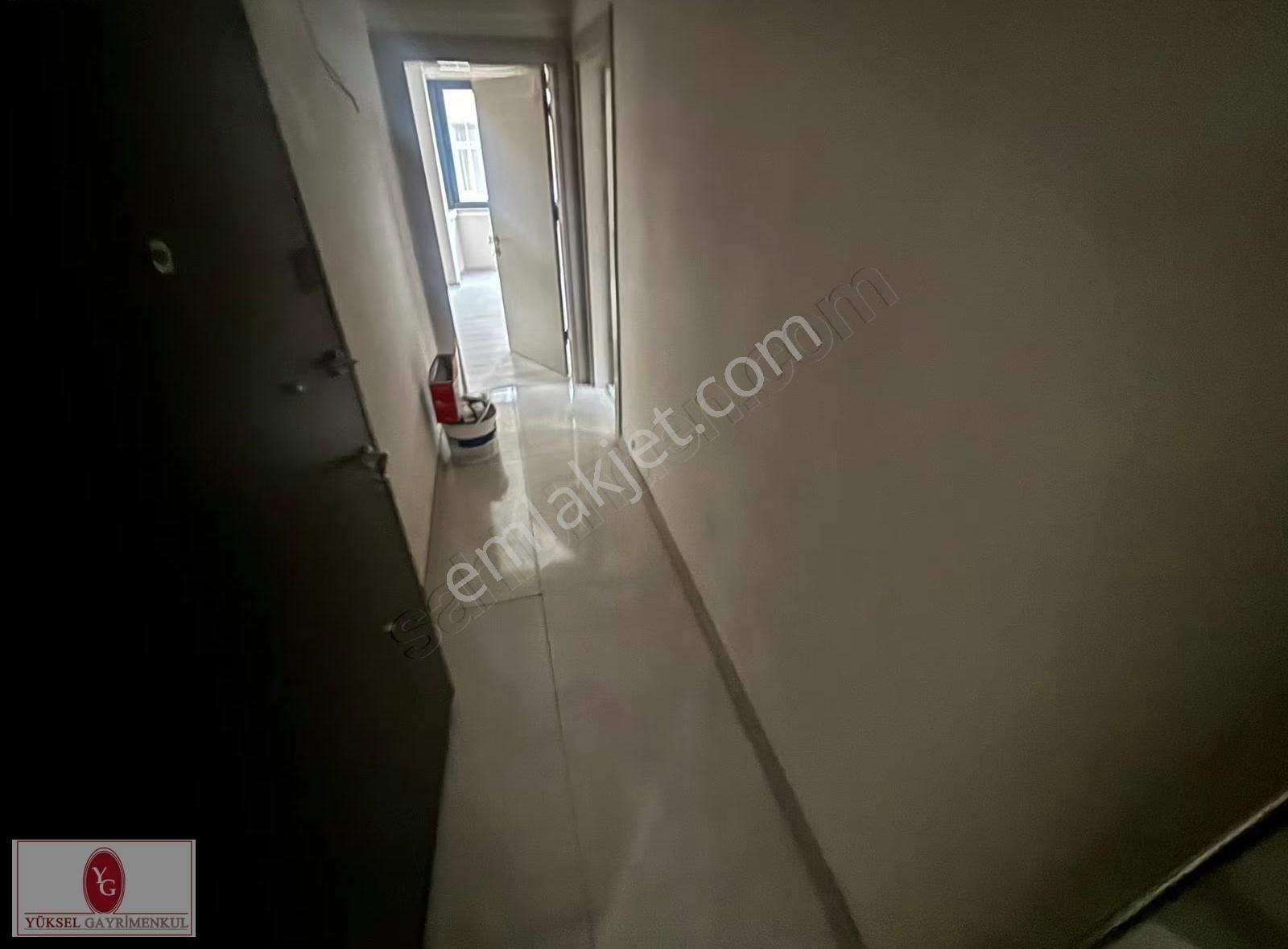 Yüksel'den Edremit Çarşının Merkezinde Geniş Balkonlu 2+1 Daire - Görsel 10