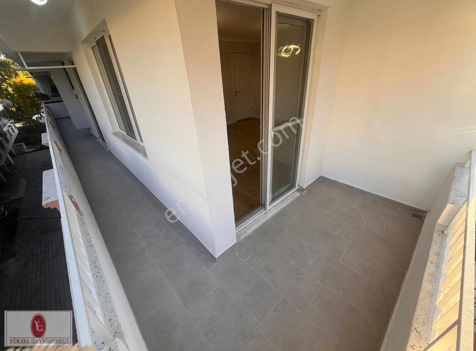 Yükselden Akçayda Ayrı Mutfak Arakat Devasa Salonlu 3+1 Daire - Görsel 30