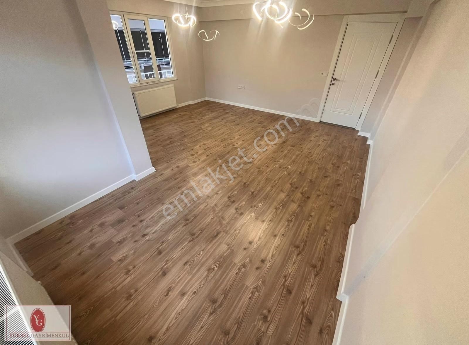 Yükselden Akçayda Ayrı Mutfak Arakat Devasa Salonlu 3+1 Daire - Görsel 22