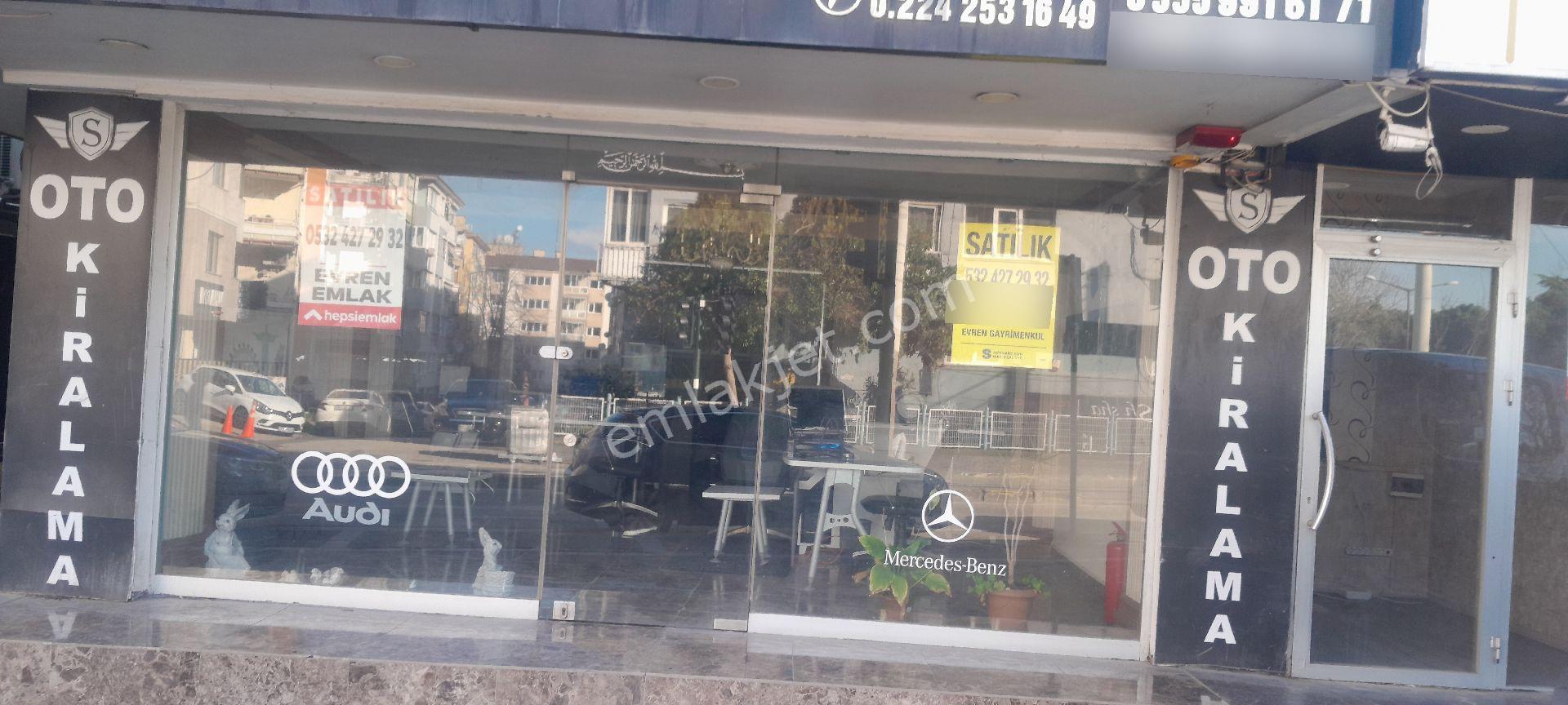 Bursa Osmangazi Kültür Park Yanı Cadde Üzerinde İki Bölümden Oluşan Satılık İşyeri