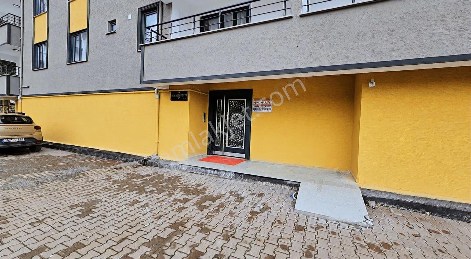 Cide İlkim Emlak'tan Manzaralı Satılık 1+1 Sıfır Daire - Görsel 8