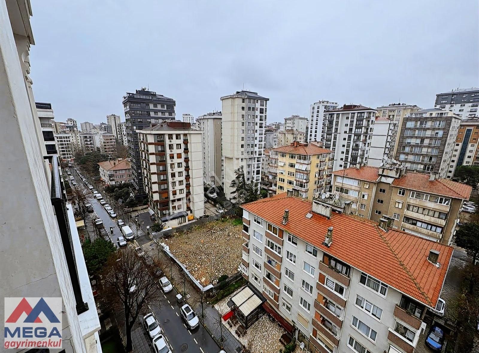 Kozyatağı Köşe Binada Satılık 3+1 Daire, 105m², Kapalı Otoparklı - Görsel 18