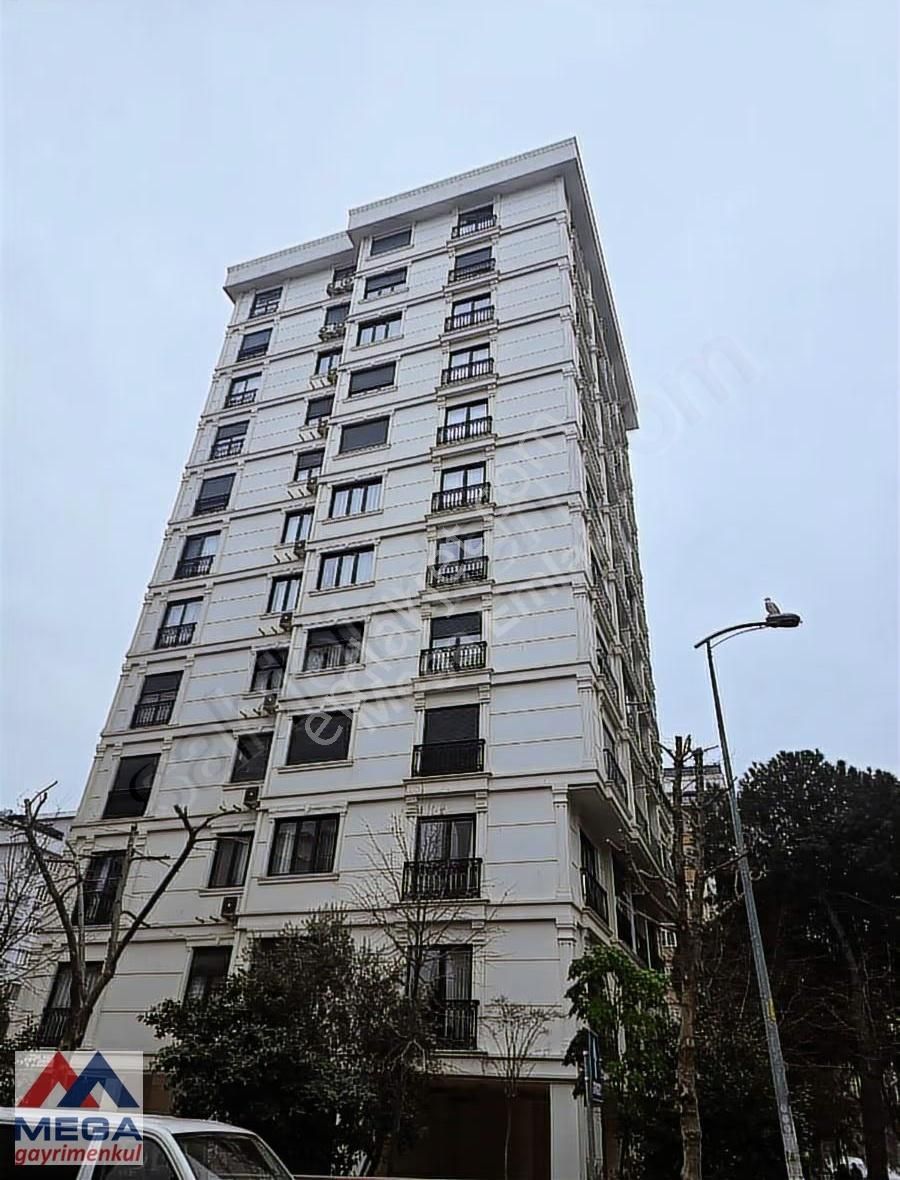 Kozyatağı Köşe Binada Satılık 3+1 Daire, 105m², Kapalı Otoparklı - Görsel 35