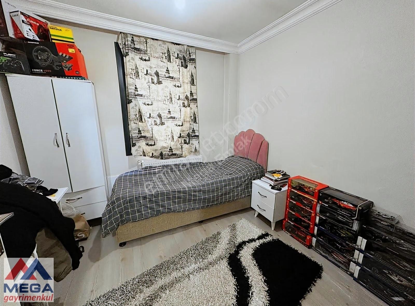 Acıbadem Caddesine Kadıköy Metro Yürüme Mesafesinde Satılık 2+1 - Görsel 3