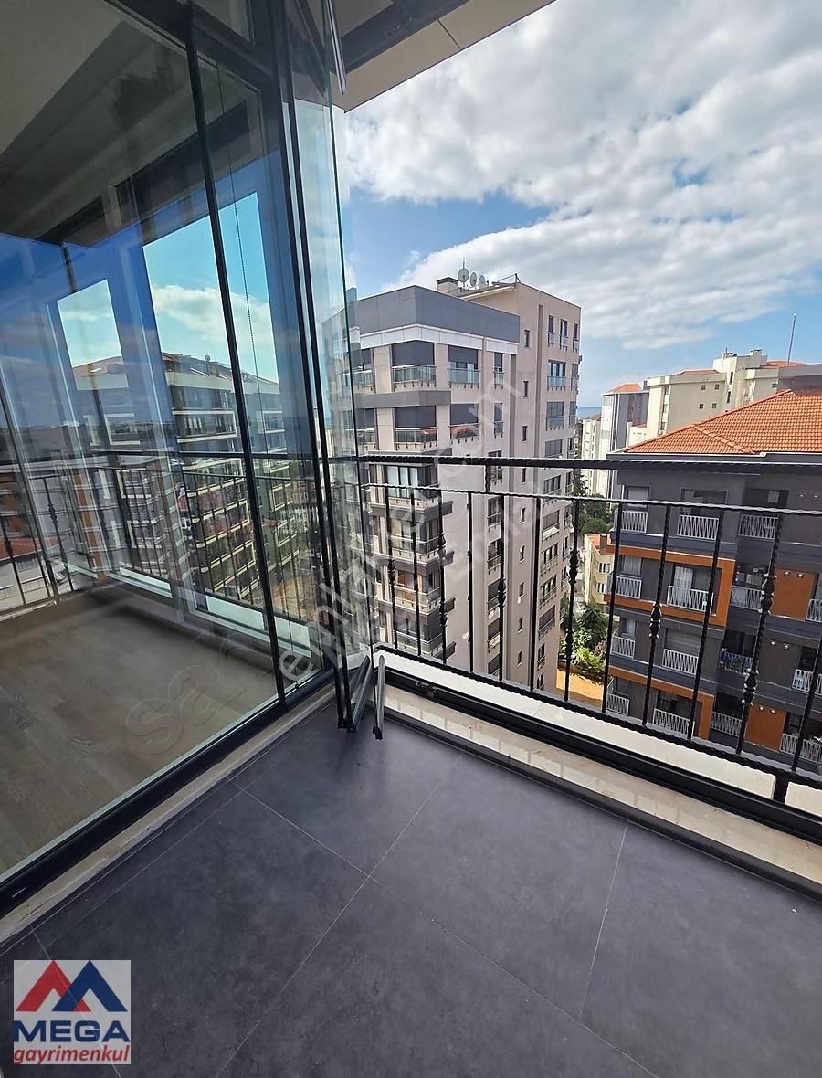 Fenerbahçe'de 140m2 Deniz Manzaralı 3+1 Balkonlu Satılık Daire - Görsel 21