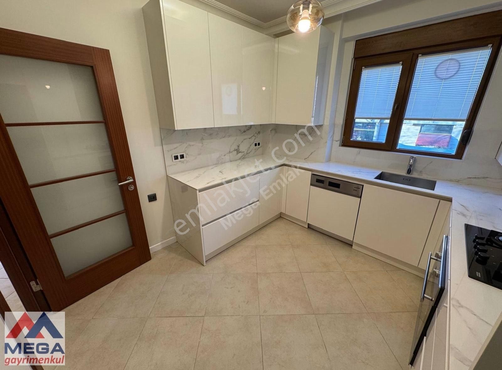 Caddebostan Vatandaşlık İçin Uygun 2+1 90 M2 Net - Görsel 18