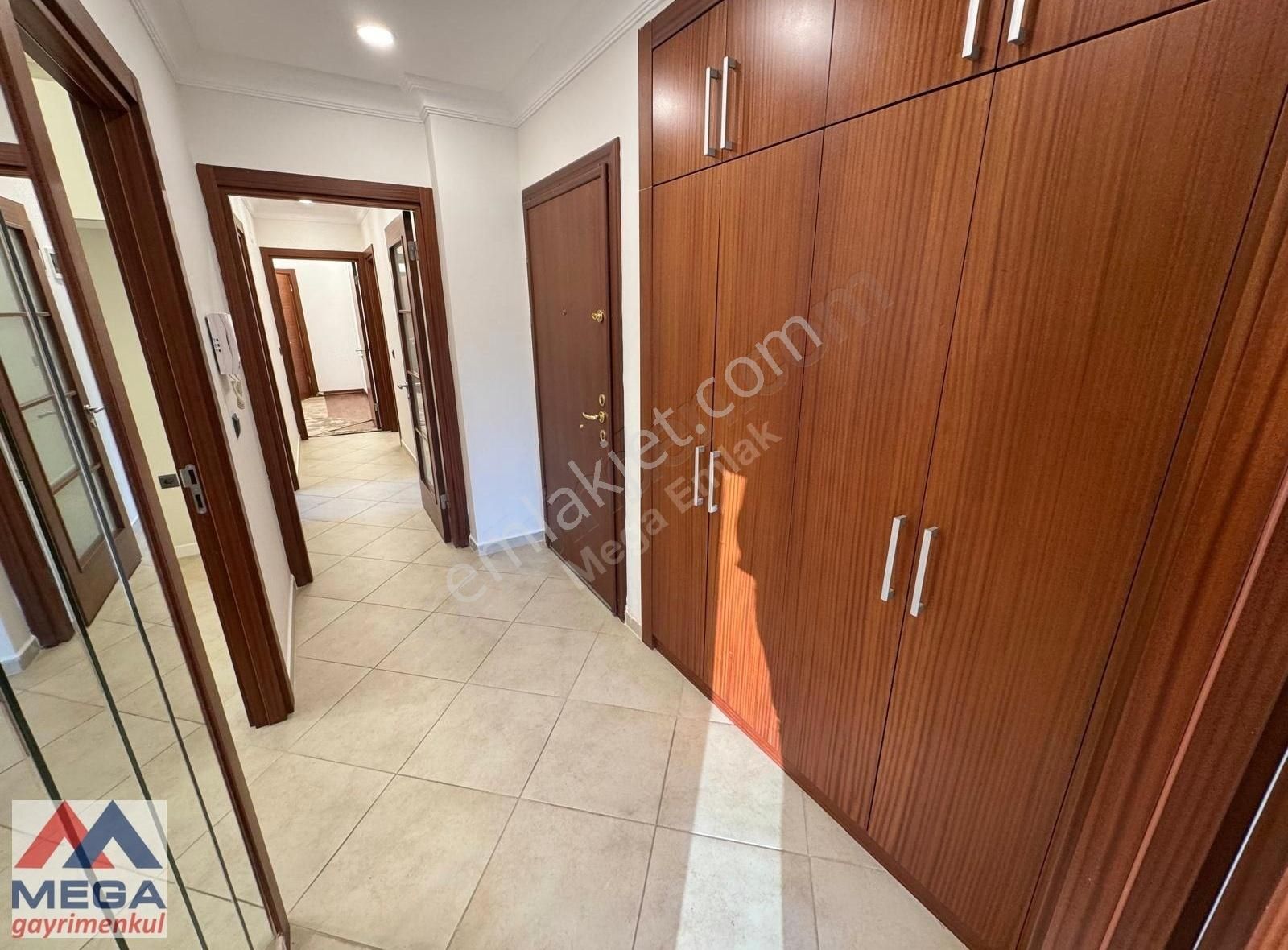 Caddebostan Vatandaşlık İçin Uygun 2+1 90 M2 Net - Görsel 26