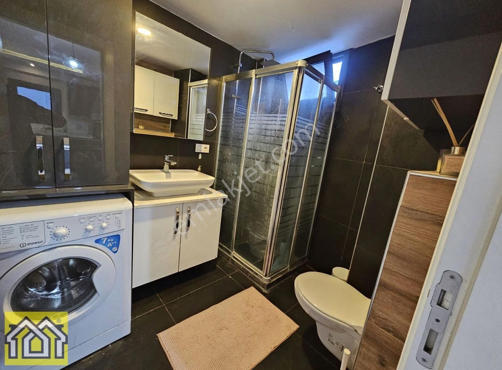 Ekonomi Üni.ne Yürüme Mesafesinde 1+1 Eşyalı Lüx Daire - Görsel 8