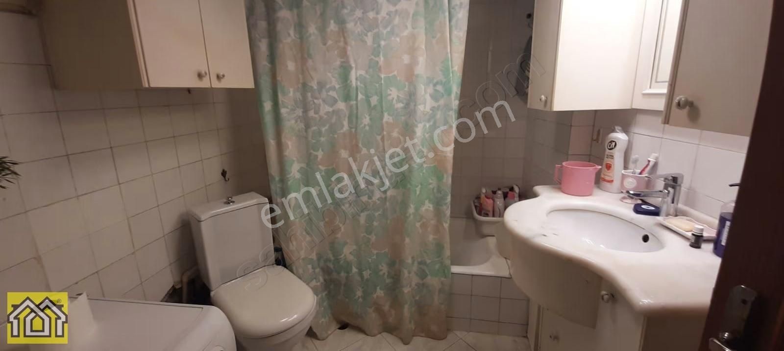 Mithatpaşa Cad. Üzerinde Süper Lokasyonda Eşyalı 3+1 Daire - Görsel 13