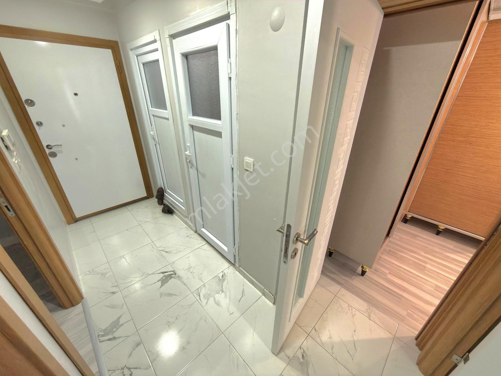 Pusula İnş.tan Ugurmumcu Mah Cadeye Yakın 90m2 2kat Daire - Görsel 22