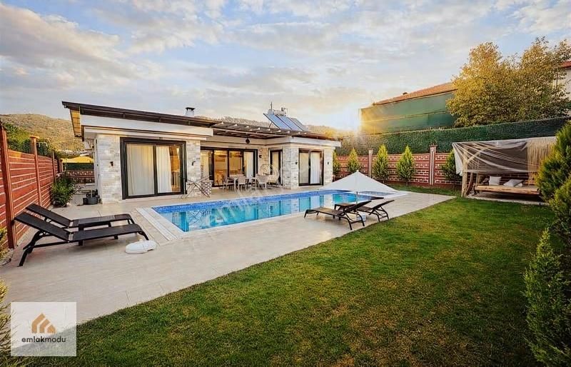 Fethiye Karagedik 2+1 Tam Müstakil Jakuzili Aylık Ödeme Villa