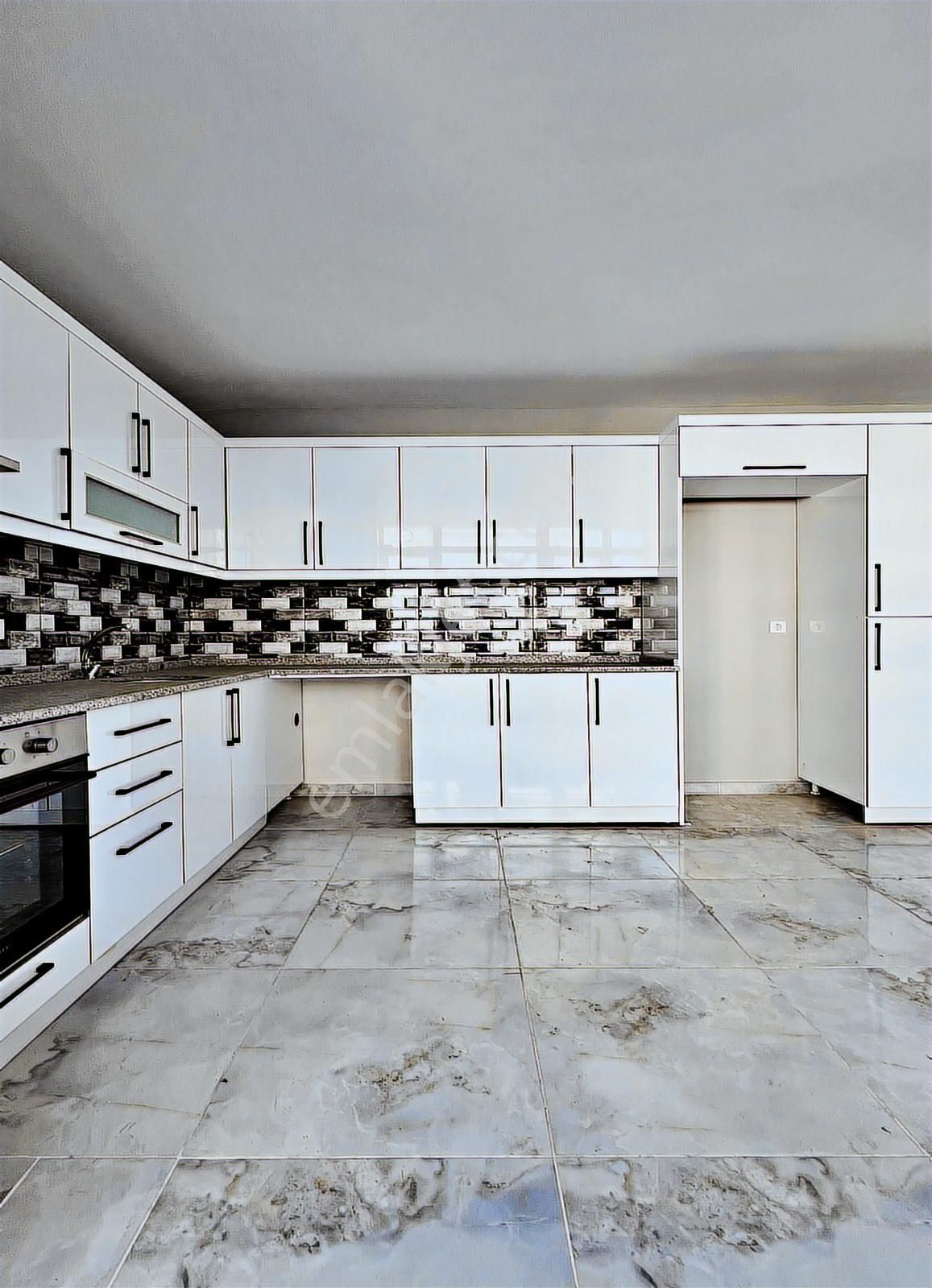 Asgard'dan Devasa Büyüklükte Kiralık 2+1 Kiralık Daire - Görsel 8