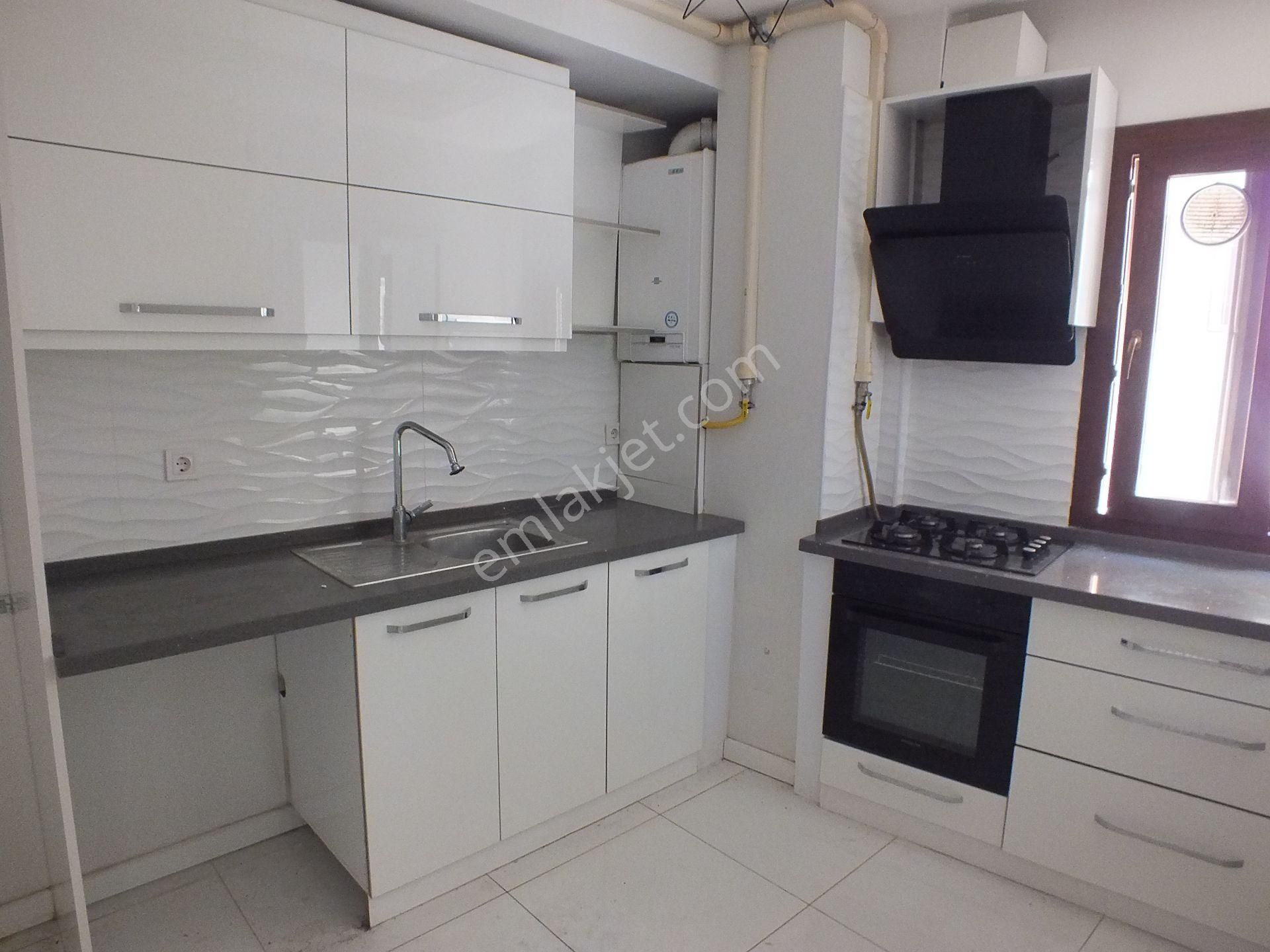 Karşıyaka Tuna Mh.de 3+1 Kiralık Daire Mkd Emlak - Görsel 9