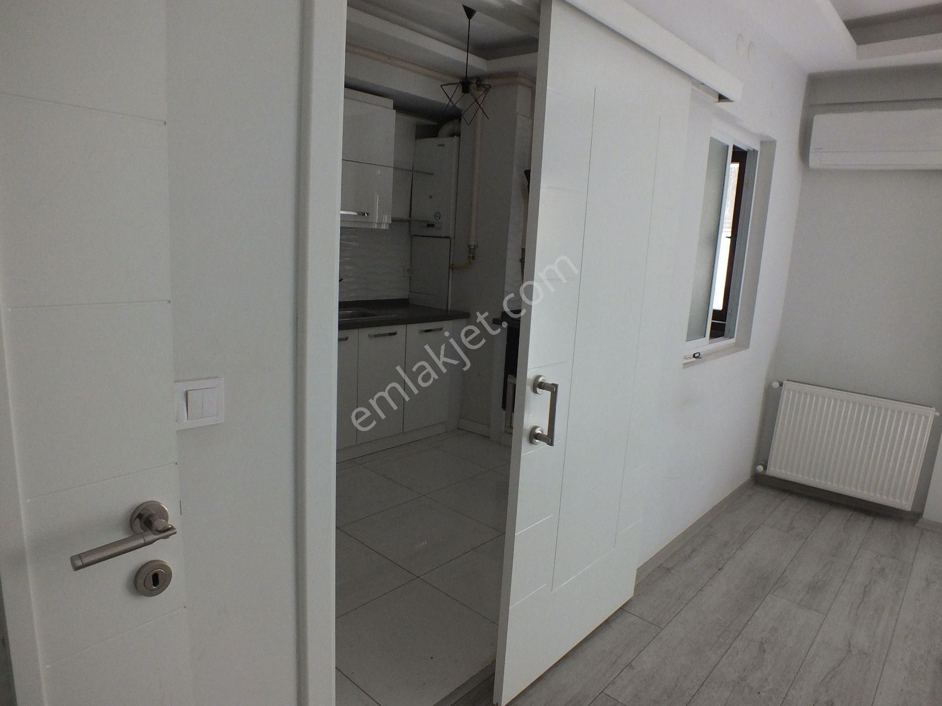 Karşıyaka Tuna Mh.de 3+1 Kiralık Daire Mkd Emlak - Görsel 32