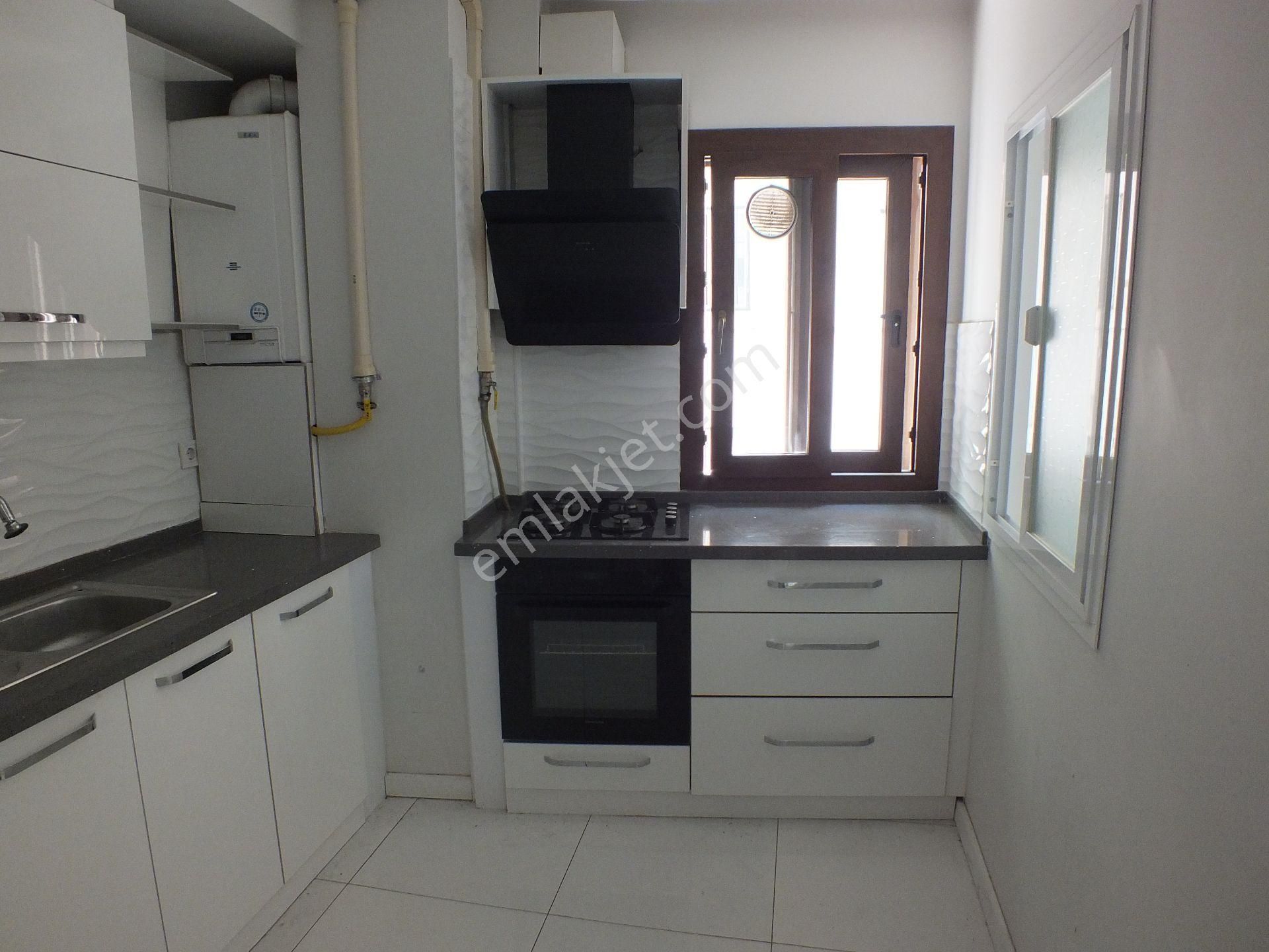 Karşıyaka Tuna Mh.de 3+1 Kiralık Daire Mkd Emlak - Görsel 8