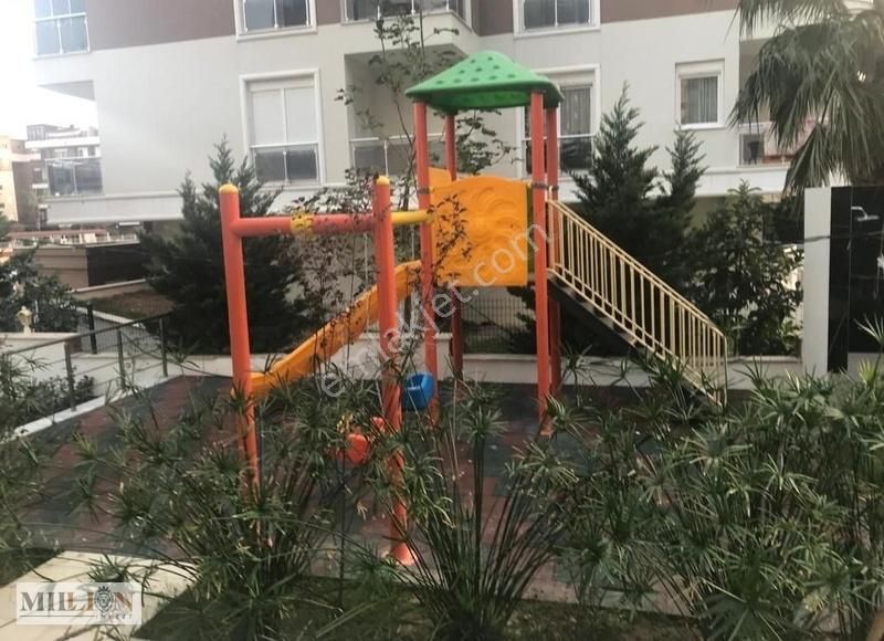 Konyaaltı Hurma'da Yüzme Havuzlu Lüks Site İçi 1+1 - Görsel 10